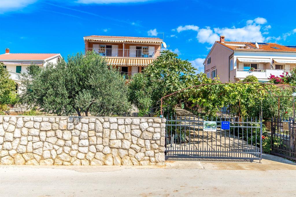 Apartments Ivan Lun  Εξωτερικό φωτογραφία