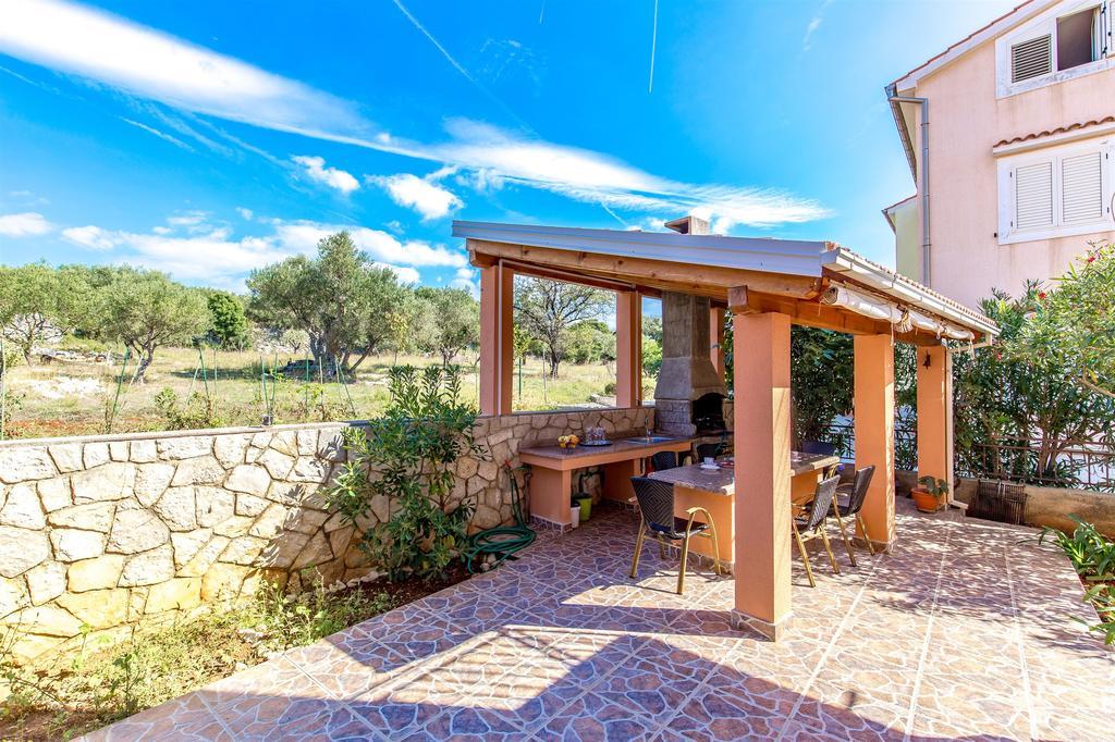 Apartments Ivan Lun  Εξωτερικό φωτογραφία